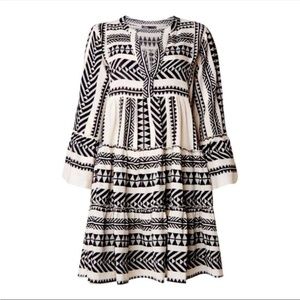 DEVOTION TWINS Ella Tunic embroidered mini dress size - Small